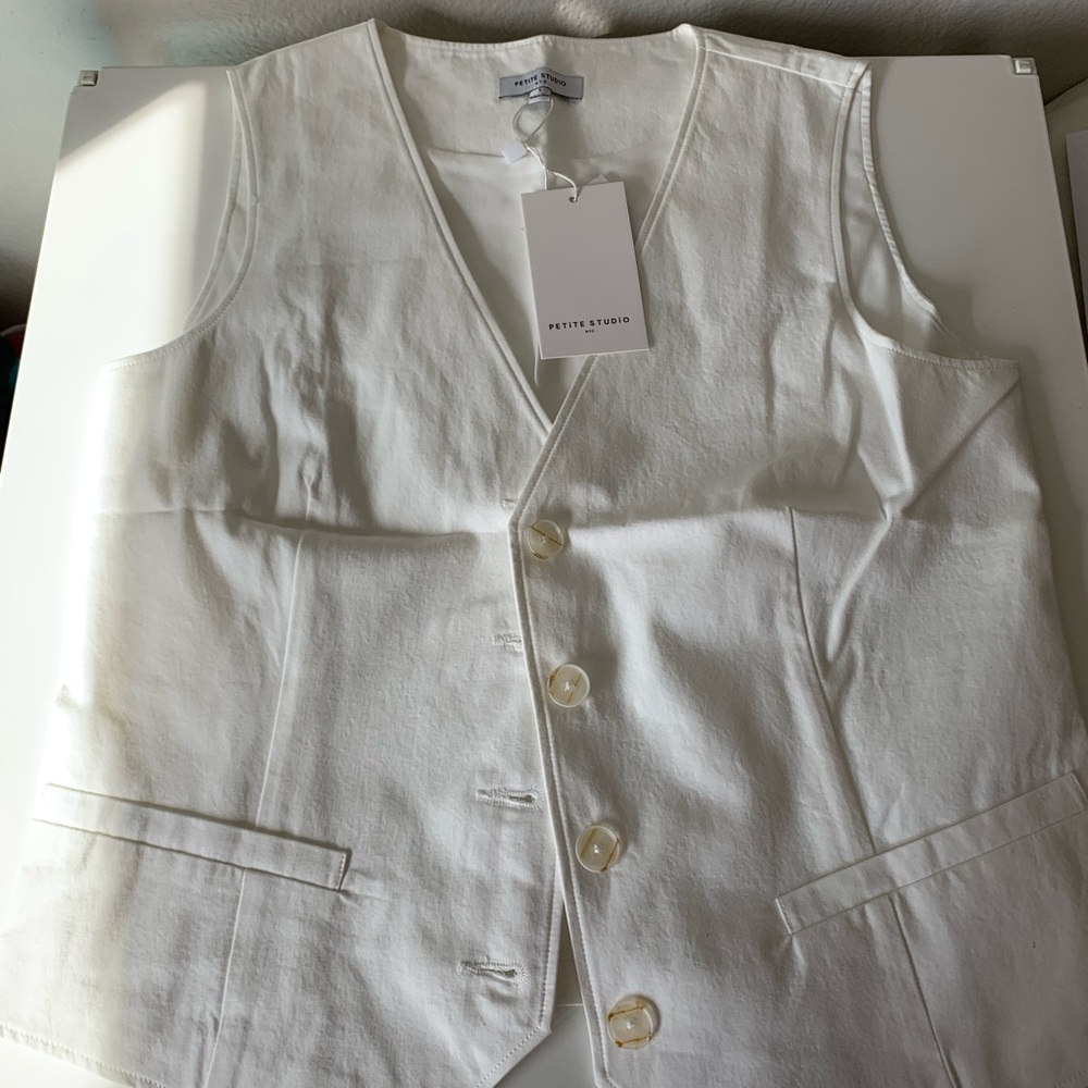 Petite Studio Cream Sleeveless V-Neck Vest